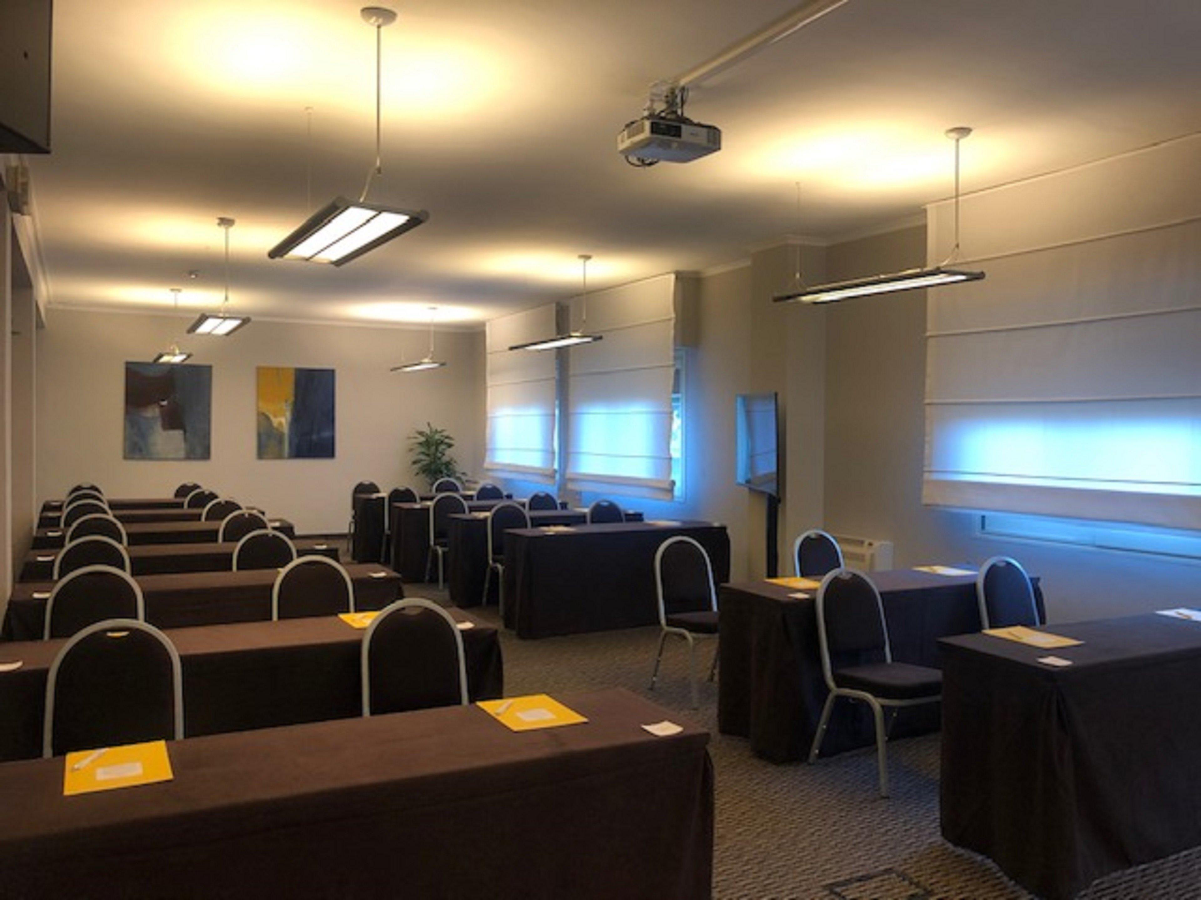 Crowne Plaza St. Peter's By Ihg Hotel 4*