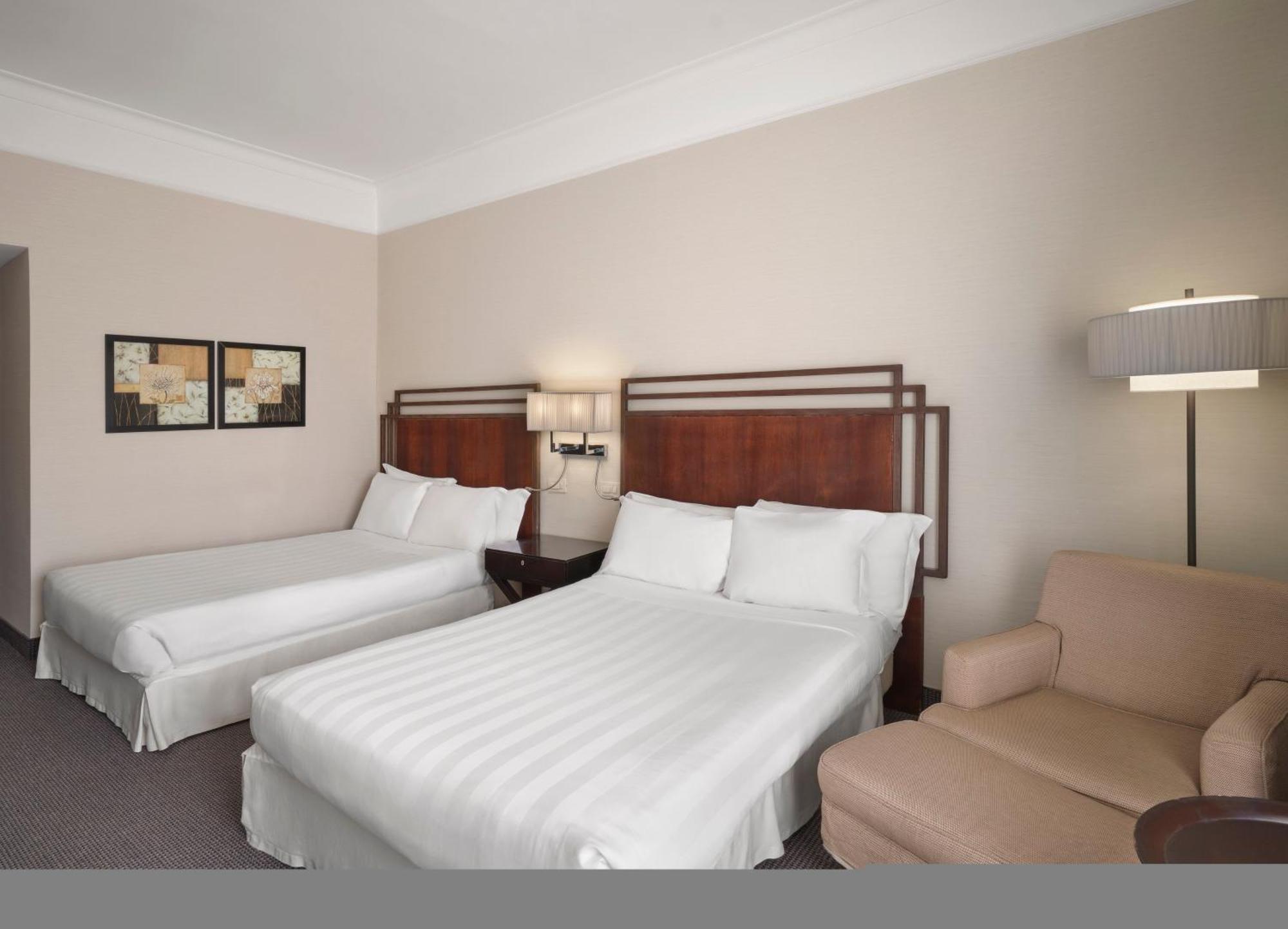 Crowne Plaza St. Peter's By Ihg 4* Rom