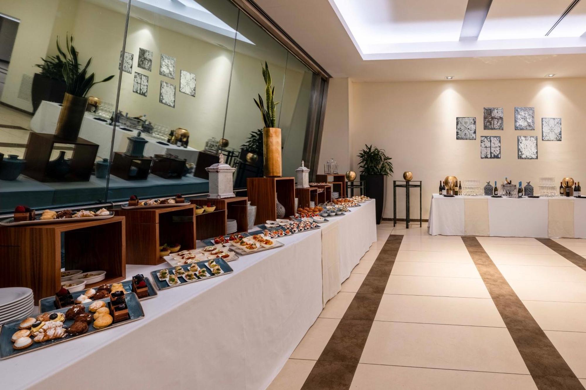 Hotel Crowne Plaza St. Peter's By Ihg Roma
