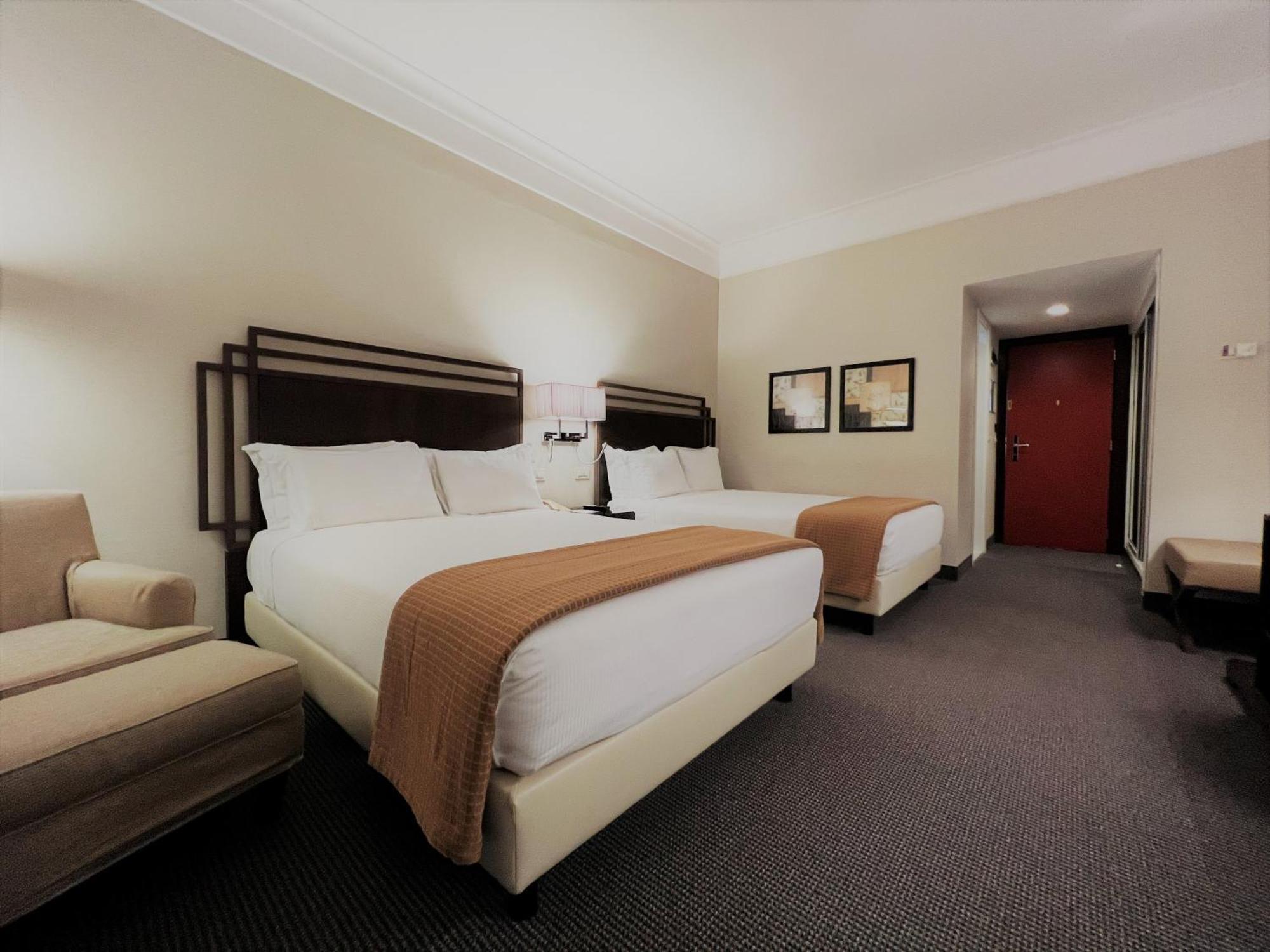 Crowne Plaza St. Peter's By Ihg Roma
